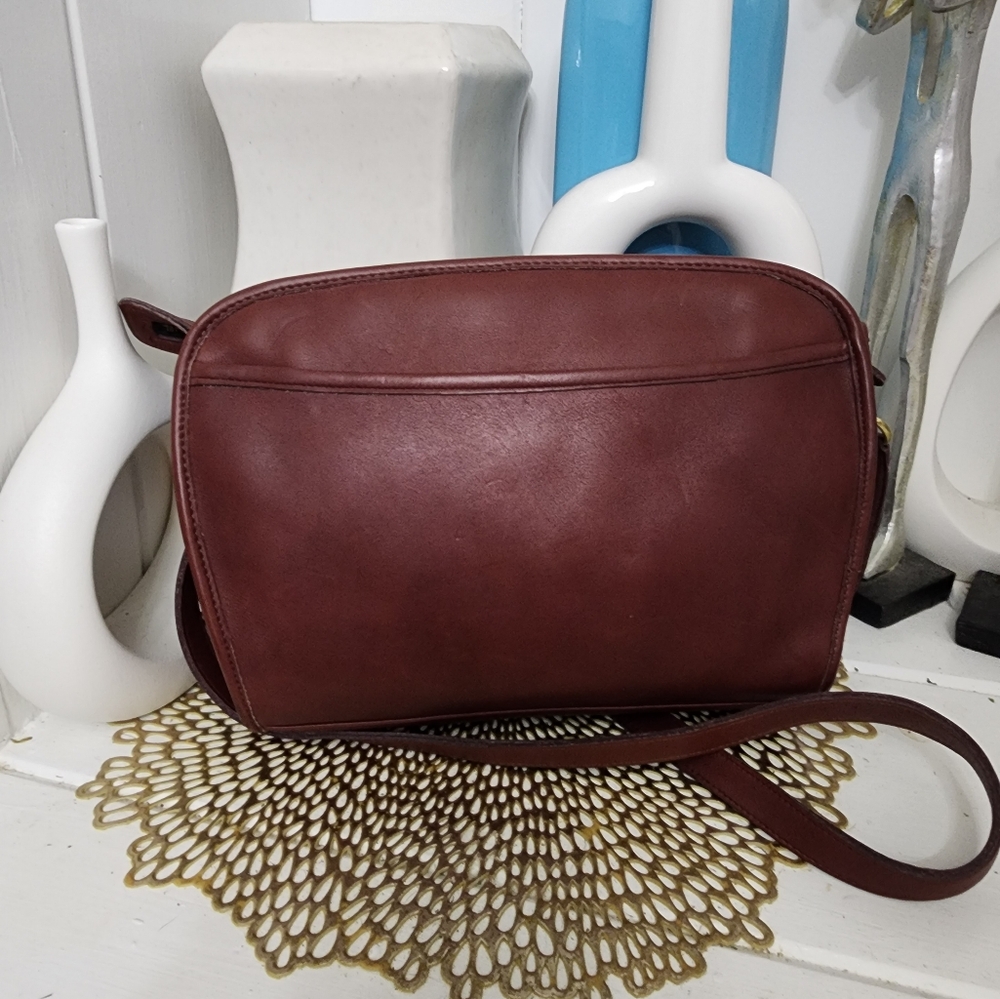 Vintage COACH Brighton Bag Burgandy - Picture 2 of 13
